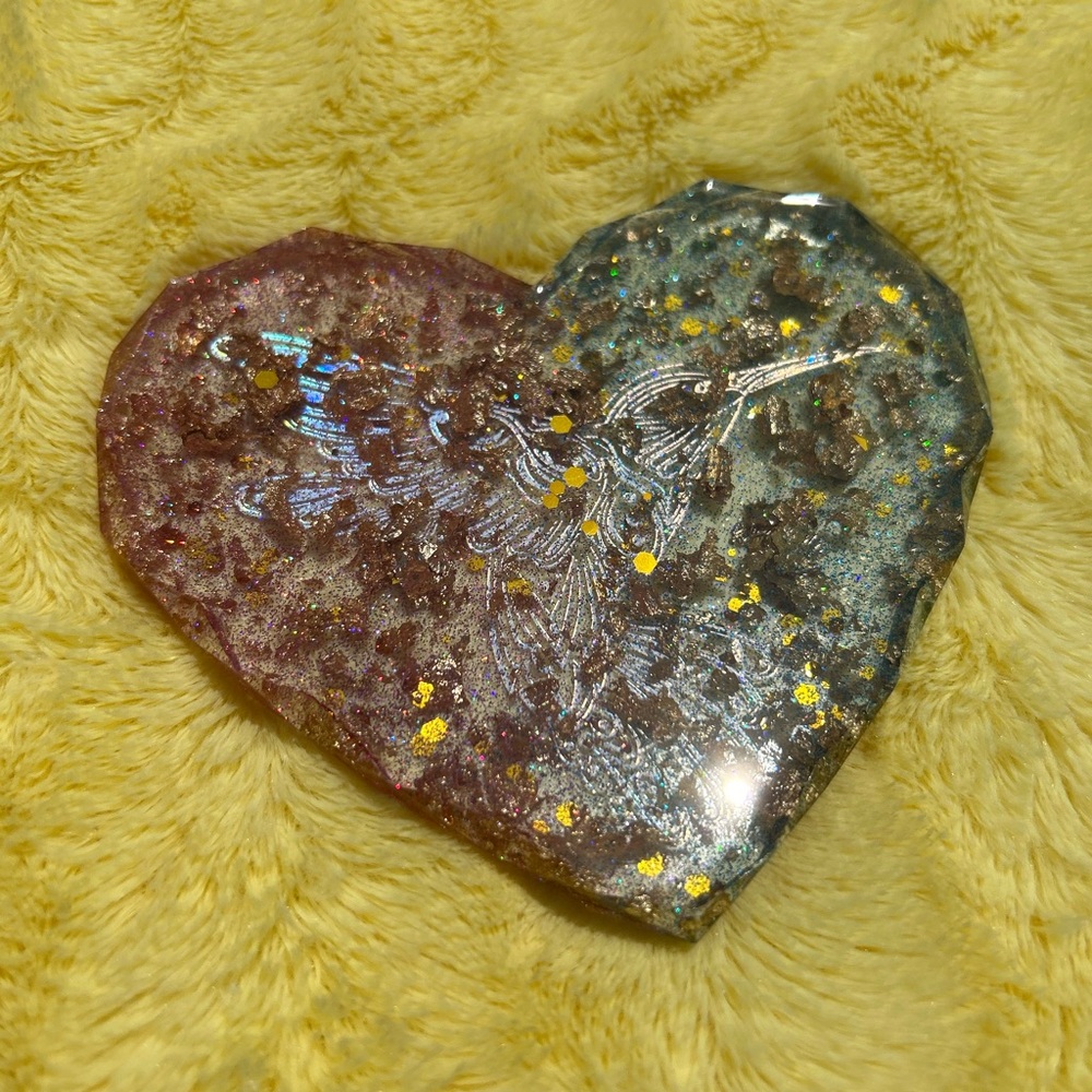 Flying Bird Heart-Shaped Coaster